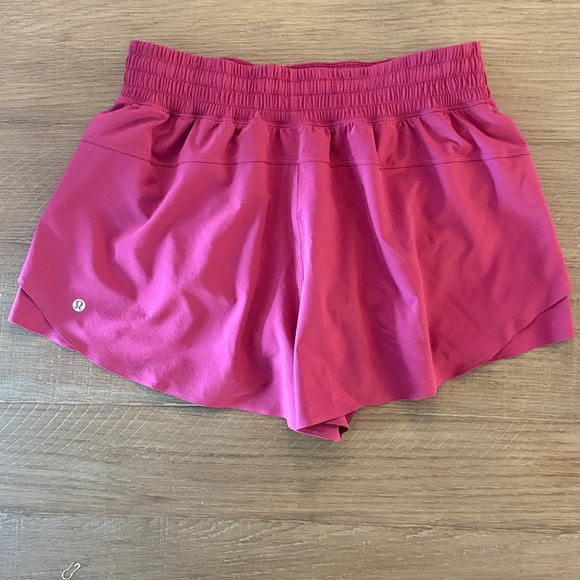 lululemon athletica Berry Athletic Shorts - Picture 2 of 3
